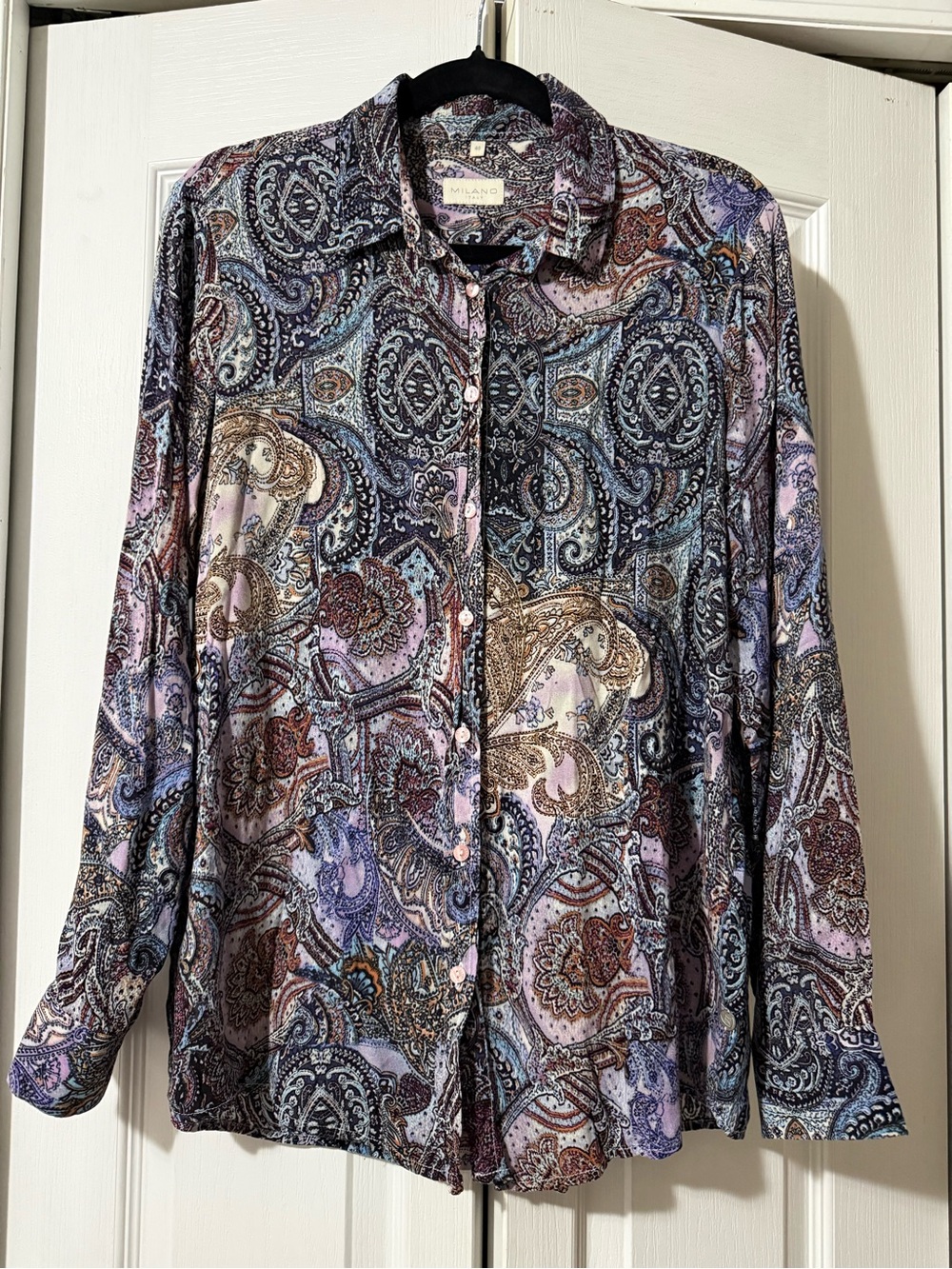 Milano Italy Paisley Button Down Soft Blouse in Blue, Purple & Cream - 40